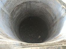 Il pozzo del martire a Jallianwala Bagh.