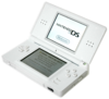 Uma Nintendo DS Lite branca.