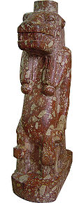 Breccia-statue af den oldægyptiske gudinde Tawaret.