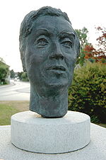Uma estátua de Alban Berg.