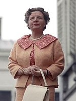 Dronning Juliana af Nederlandene, som abdicerede fra tronen på sin 71-års fødselsdag den 30. april 1980.  