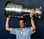 Nicklas Lidstrom a fost membru a patru echipe câștigătoare ale Cupei Stanley.  