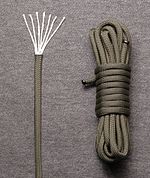 Faldskærmssnor fremstillet af 7 garner af nylon