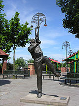 Il giocatore di cricket nazionale e di contea Harold Larwood.