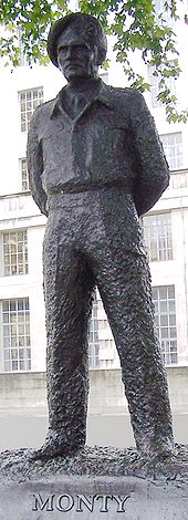 Statue af Montgomery i Whitehall, London, afsløret i 1980  