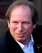 Hans Zimmer složil a produkoval soundtrack k filmu Muž z oceli