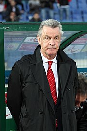 Ottmar Hitzfeld menedzser 1997-ben vezette a Borussia Dortmundot az első UEFA Bajnokok Ligája-címére