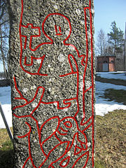 Thor og Jörmungandr fra Altuna runesten ved Altuna kirke, Enköpings kommune, Sverige.
