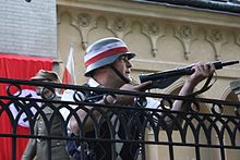 Un acteur polonais avec Sten