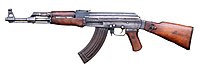 Sovietinis AK-47 - plačiai naudojamas karinis automatas