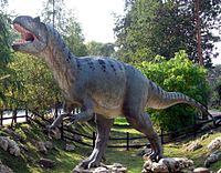 Allosaurus-Modell in Bałtów, Polen.