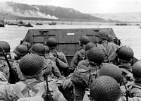 Müttefik kuvvetler D-Day'de Normandiya, Fransa'ya ulaşıyor