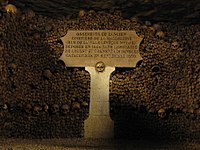 Les os de l'ancien Cimetière de la Madeleine