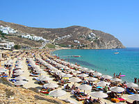En strand i Mykonos  