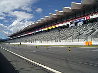 Tribuna ricostruita negli anni 2000