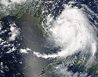 L'uragano Katrina prima dell'atterraggio in Florida.