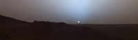 Il cielo di Marte al tramonto, come immaginato dal rover Spirit (maggio 2005)