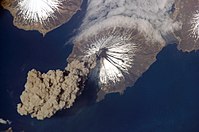 Vulkāni ir endogēns process