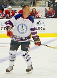 Paul Coffey, uveden v roce 2004.