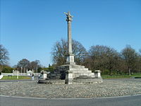 Monumentul din Parcul Phoenix  