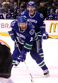 Daniel Sedin (μπροστά) και Henrik Sedin (πίσω), back-to-back νικητές
