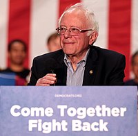 Sanders numa digressão política em Mesa, Arizona, Abril 2017