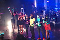 Grande spettacolo con il cast di Victorious