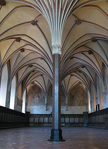 The dining hall in Malbork Castle (Poland). The castle had a large garrison of knights, so needed lots of space for them to eat.