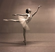 Ballett: Silje macht eine Arabeske (von ihrem Vater, Frode Inge Helland)