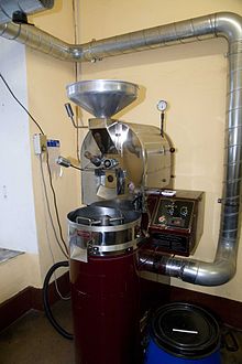 Drum roasting machine in small roastery