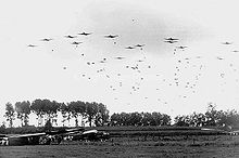 Amerykański 82. dywizjon lotniczy zrzucony na Grave, podczas operacji Market Garden.