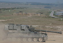 AS-90 su Salisbury Plain