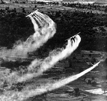 U.S. Fairchild UC-123B spray Agent Orange