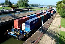 Slusen ved Poses-Amfreville er den første, der kommer fra havet