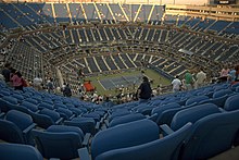 Fanoušci na stadionu Arthura Ashe před zápasem.