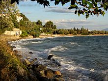 Coastal stretch in autumn