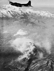 Letalska trdnjava B-17 nad Monte Cassinom, 15. februar 1944