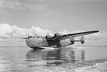 El Clipper "Berwick" de BOAC aterrizando en Lagos, Nigeria.  