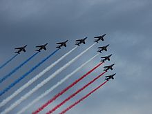 Patruille de France Parīzes debesīs Bastīlijas dienā.