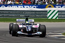 Zsolt Baumgartner ajamassa Yhdysvaltain Grand Prix -kisassa 2004.  