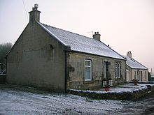 Una casa de campo de piedra "vestida" en Escocia  