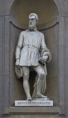 Socha Celliniho v Uffizi ve Florencii  