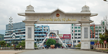 Border crossing between Vietnam and China, view from Lào Cai to Hekou, 2011