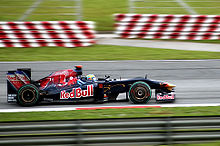 Bourdais za volantem Toro Rosso při Velké ceně Malajsie 2009.  