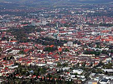 Aerial photo from April 2007 with view in northeast direction: It shows among other things the wooded Okerring.