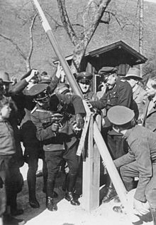 Dismantling of a turnpike, March 1938