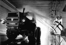 Fixed washing plant for agricultural machinery (1982)