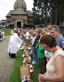 Brazilieni de origine ucraineană sărbătoresc Paștele în Curitiba.