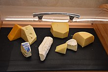 Diverse brânzeturi  
