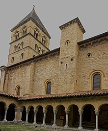 Klokkentoren van de Collégiale St Pierre et St Gaudens  